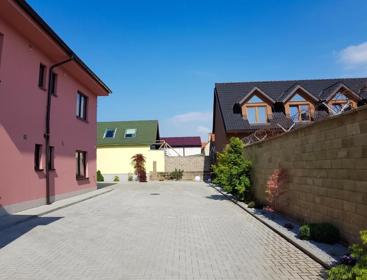 Apartment De Luna, Prague